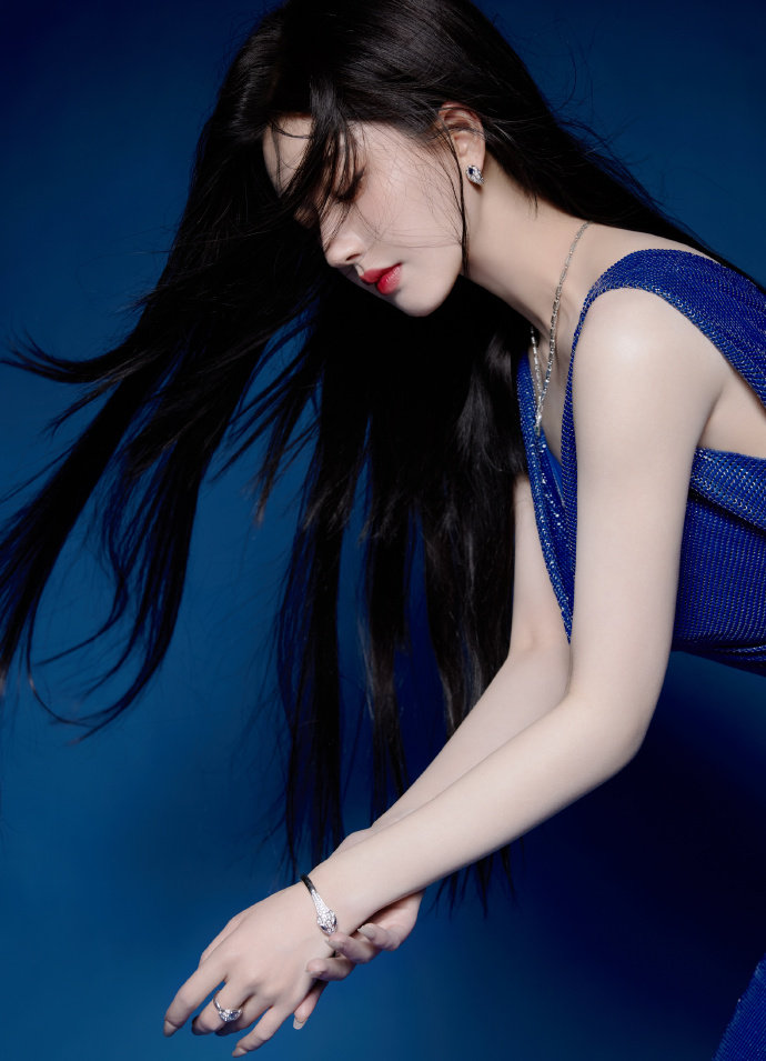 线手机免费观看AG真人欧洲一(图1) 线手机免费观看AG真人欧洲一(图1)